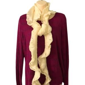 New York & Co Acrylic Ruffled Scarf Creamy Ivory NWT Fun Soft Winter